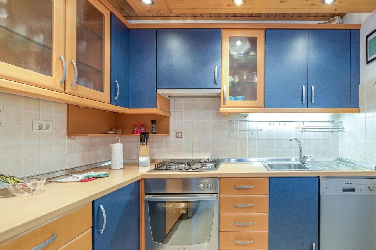 Dino Carrera Apartment